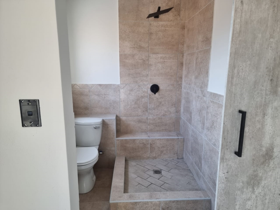 3 Bedroom Property for Sale in Waterval East North West